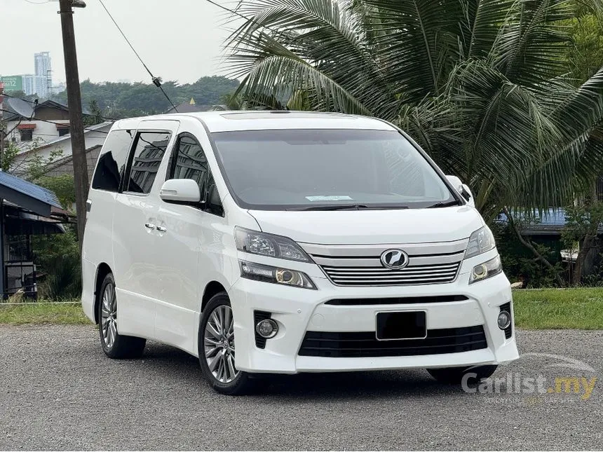 2013 Toyota Vellfire Z Golden Eyes MPV