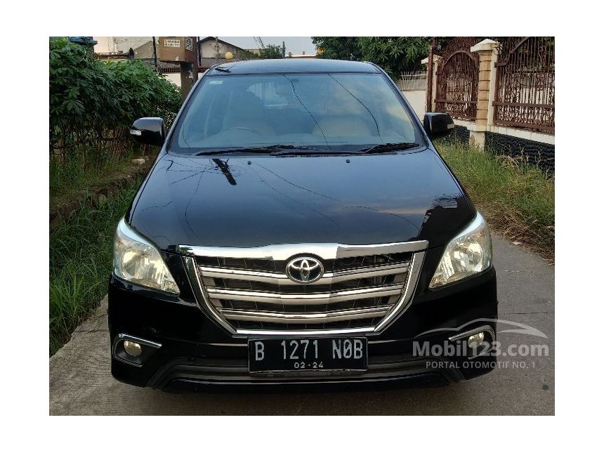 Jual Mobil  Toyota Kijang Innova  2014 V 2 0 di Banten 