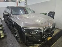 2024 BMW 750e 3.0 xDrive M Sport Pure Excellence Sedan
