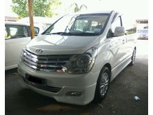 (Ori 2O11 + 12 Seats Full Leather + Low Mileage + TipTop Condition + Accident Free) (CALL ME FOR LAST OFFER!) Hyundai Grand Starex 2.5 Royale GLS