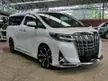 Recon 2020 Toyota Alphard 2.5 X with 8 SEATERS FULL MODALISTA KIT & RIMS