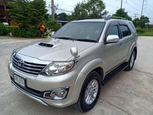 2013 Toyota Fortuner 3.0 (ปี 12-15) V SUV