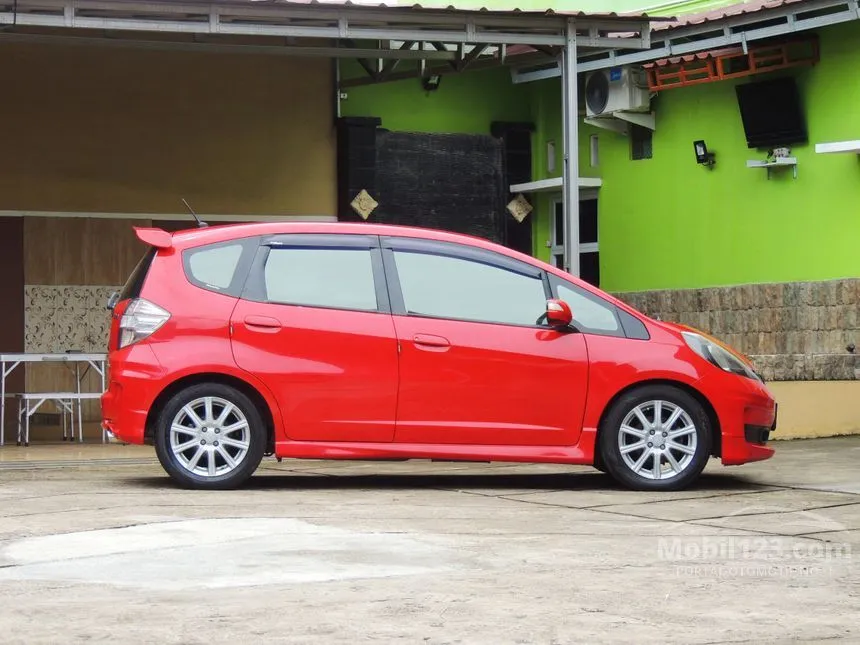 2013 Honda Jazz RS Hatchback