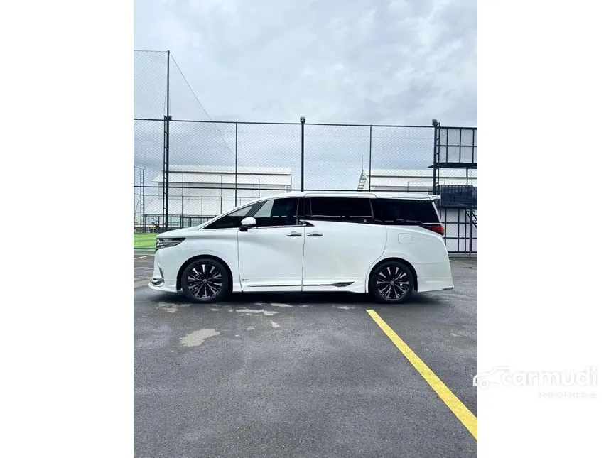 2024 Toyota Alphard HEV Modelista MPV