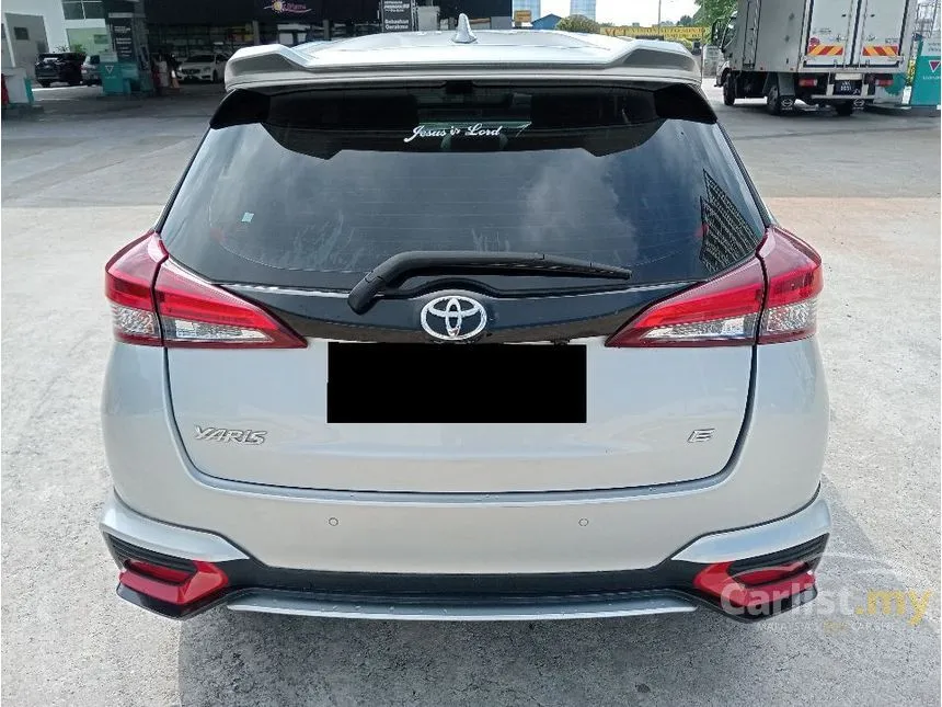 2021 Toyota Yaris E Hatchback