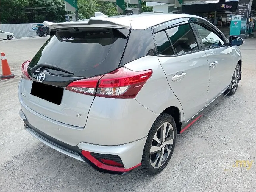 2021 Toyota Yaris E Hatchback
