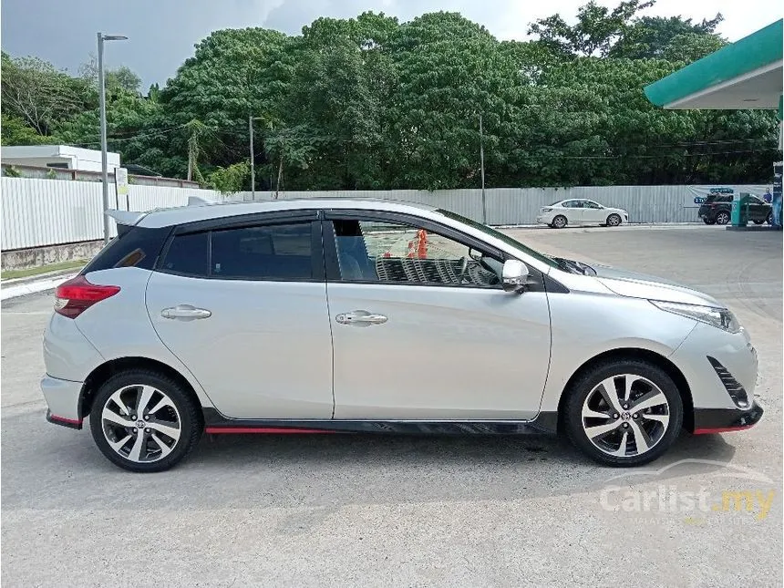 2021 Toyota Yaris E Hatchback