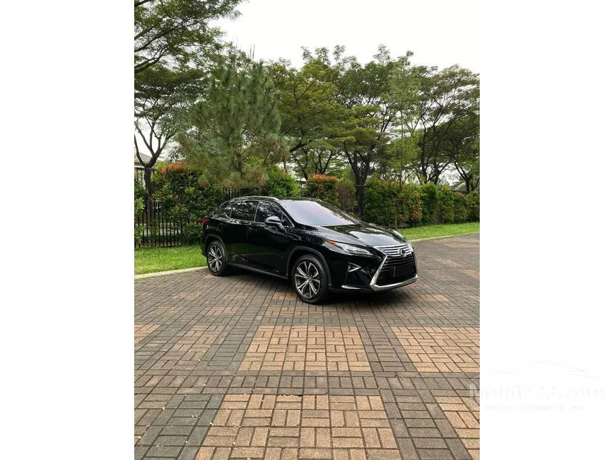 Jual Mobil Lexus RX300 2018 Luxury 2.0 di DKI Jakarta Automatic SUV Hitam Rp 750.000.000