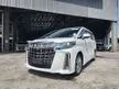 Recon 2022 Toyota Alphard 2.5 S