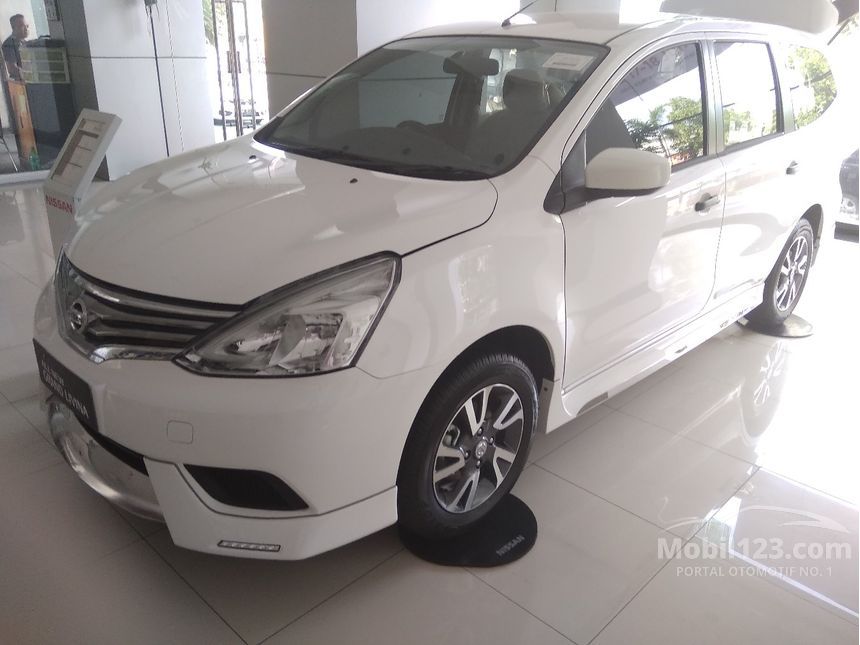 nissan cicilan ringan Jual Grand Mobil Jawa SV 1.5 di Nissan 2018 Livina Timur