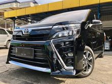 TOYOTA VOXY 2018 HITAM LIKE NEW GRESS(Bebas Banjir)