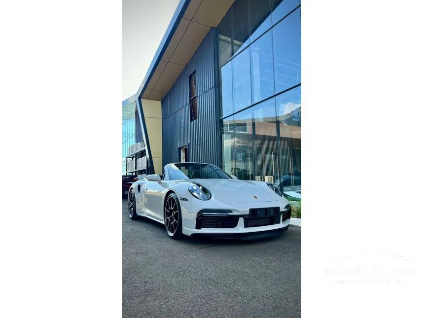 Jual Mobil Porsche 911 2022 Turbo 3.7 di DKI Jakarta Automatic Cabriolet Abu