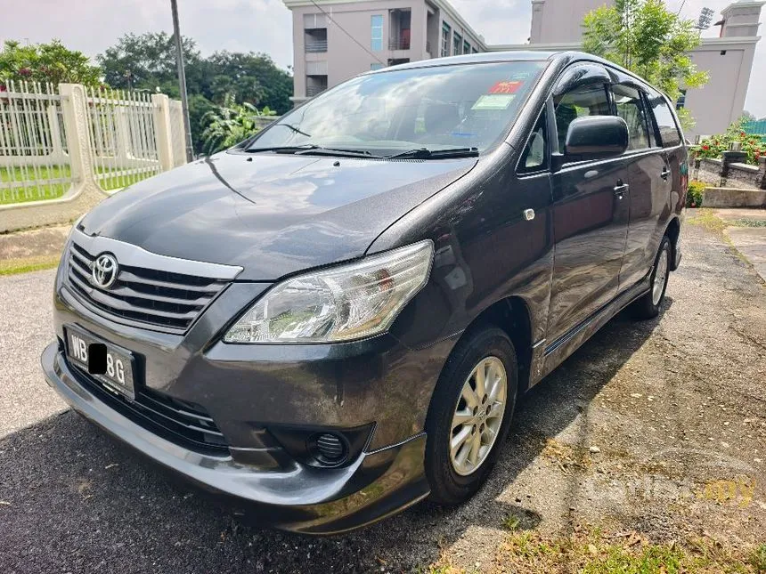 2015 Toyota Innova E MPV