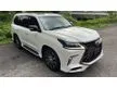 Recon Grade 4.5AA 2019 Lexus LX570 5.7 Black Sequence.Surround Camera, Sunroof, POWER BOOT, TRD Bodykit,MARK LEVINSON,HUD,LANE KEEP ASSIST,DAY TIME RUNNING