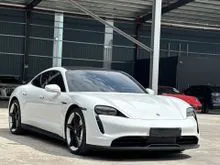 Used car 2022 Porsche Taycan 4S Sedan Welcome view
