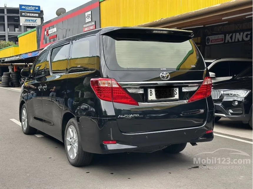 2014 Toyota Alphard G MPV