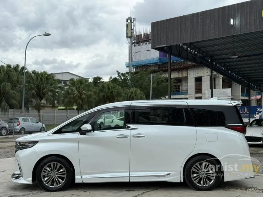 2024 Toyota Alphard Z 7-Seater MPV
