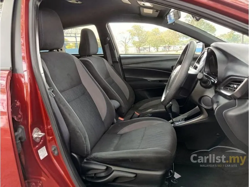 2021 Toyota Yaris E Hatchback