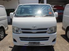 2011 Toyota Hiace 2.5 window Van (M)