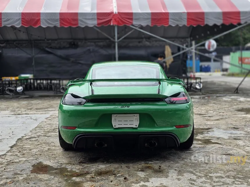 2023 Porsche 718 Cayman GT4 RS Coupe