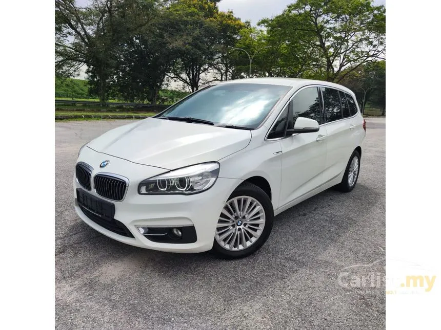 2015 BMW 220i Gran Tourer MPV