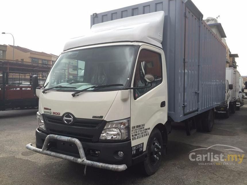 Hino 300 Series 2015 Diesel 4 0 In Selangor Manual Lorry White For