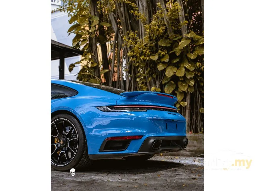 2022 Porsche 911 Turbo S Coupe