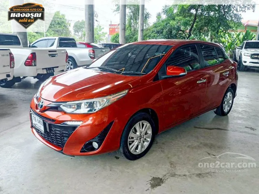 2018 Toyota YARIS G Hatchback