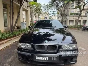 2000 BMW 528i 2.8 Sedan