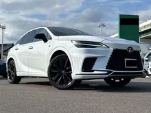 2023 Lexus RX 500h 2.4 F Sport, Sunroof, Genuine 14-inch display, Lexus Safety System, Roof rails, Triple-beam LED headlights. INCOMING STOCK