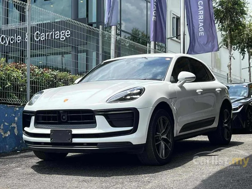 2022 Porsche Macan SUV