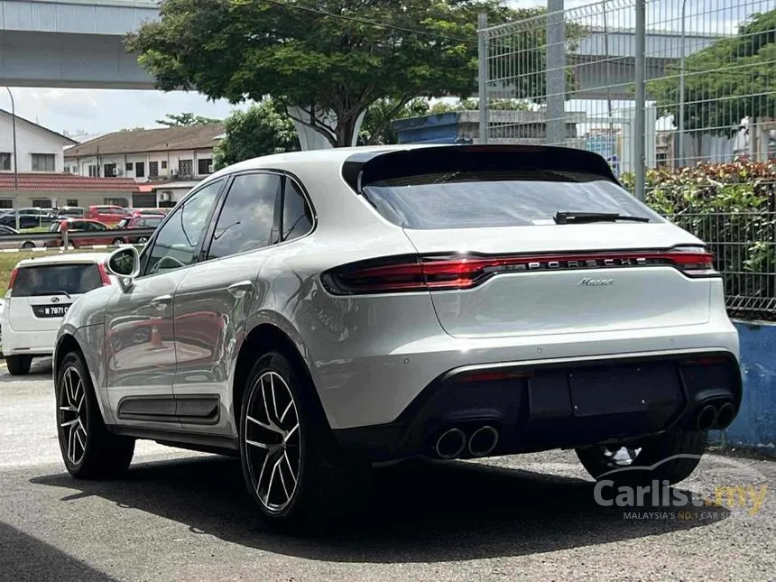 2022 Porsche Macan SUV