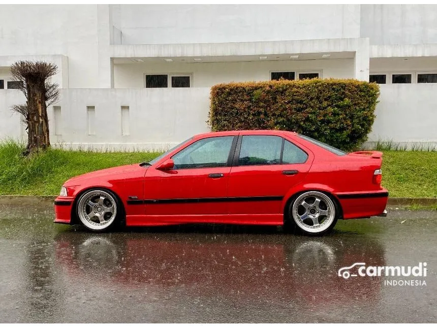 1996 BMW 320i E36 2.0 Sedan