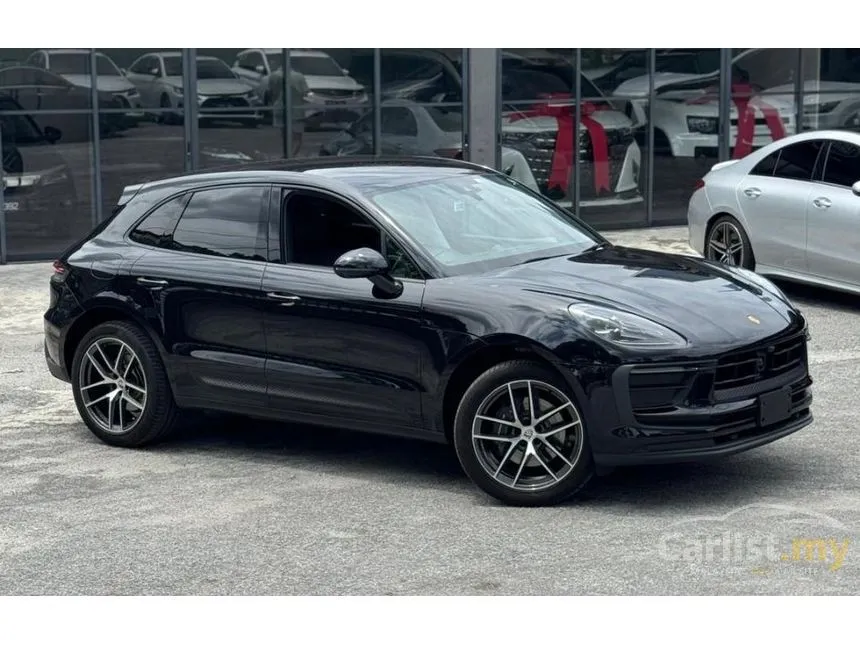 2022 Porsche Macan SUV
