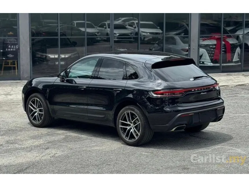 2022 Porsche Macan SUV