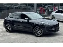 2022 Porsche Macan 2.0 SUV (NEW FACE , RED INTERIOR)