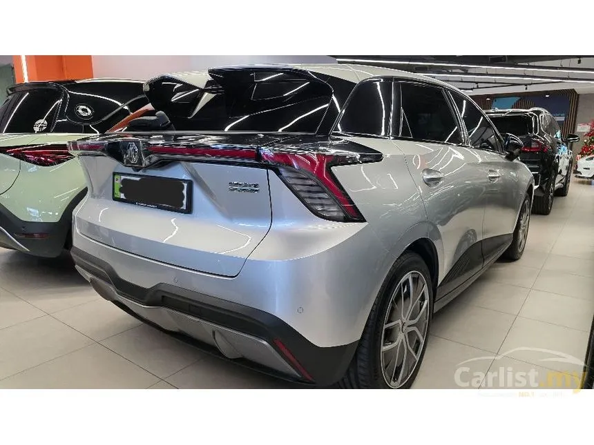 2024 MG 4 Lux Hatchback