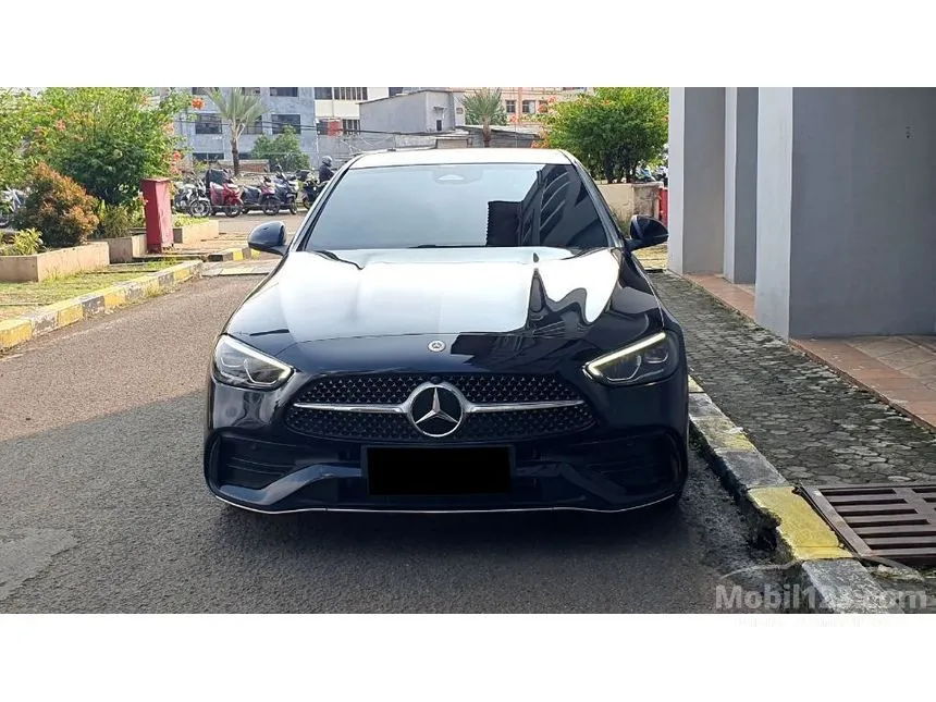 2023 Mercedes-Benz C300 AMG Line Sedan