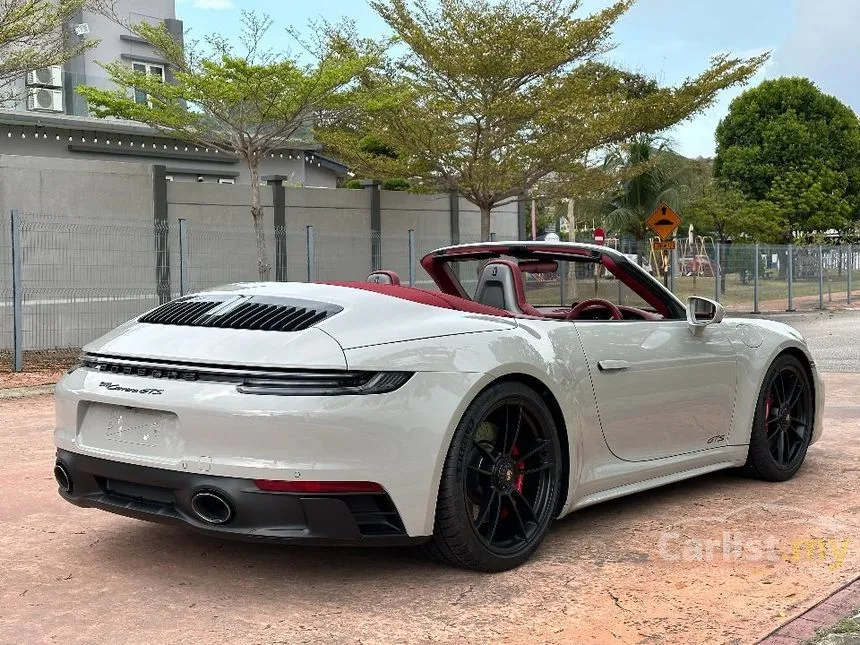 2022 Porsche 911 Carrera GTS Coupe