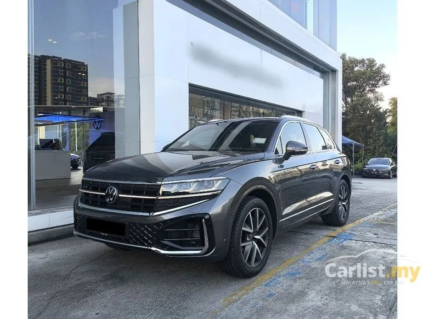 2024 Volkswagen Touareg R-Line SUV