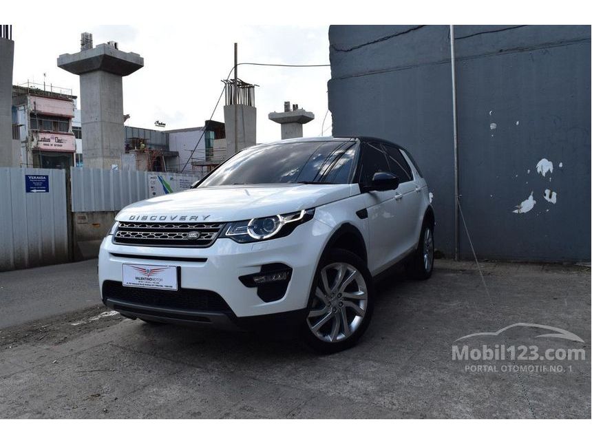 Land Rover Discovery >> Land Rover Discovery Sport 2 0 Hse Si4 Suv Warna Putih 2015 Land Rover Discovery >> Land Rover Discovery Sport 2 0 Hse Si4 Suv Warna Putih 2015
