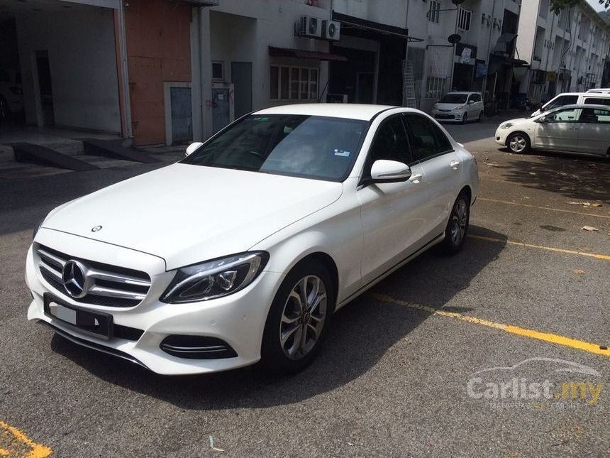 Mercedes-Benz C200 2015 Avantgarde 2.0 in Selangor 