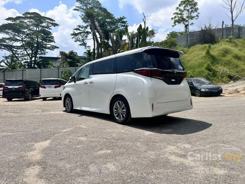2024 Toyota Alphard Z 7-Seater MPV