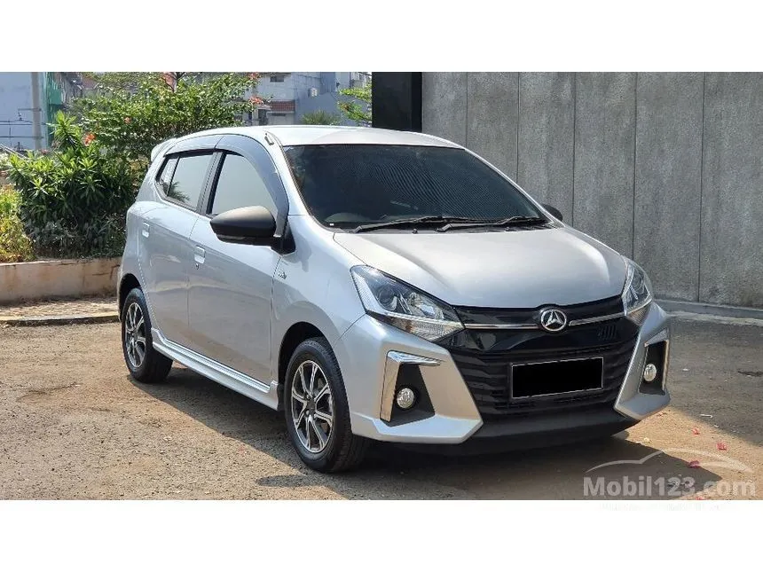 Jual Mobil Daihatsu Ayla 2022 R 1.2 di DKI Jakarta Automatic Hatchback Silver Rp 145.000.000
