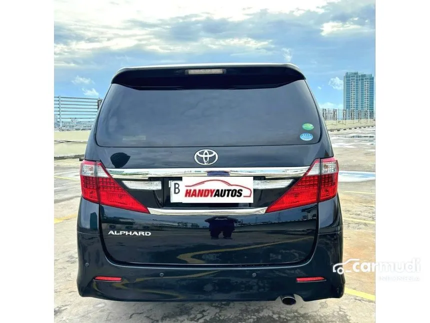 2013 Toyota Alphard SC MPV
