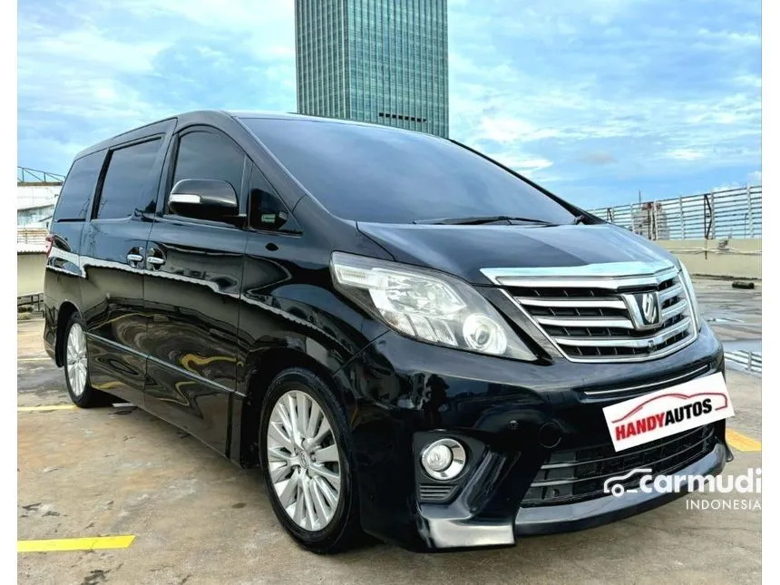 2013 Toyota Alphard SC MPV