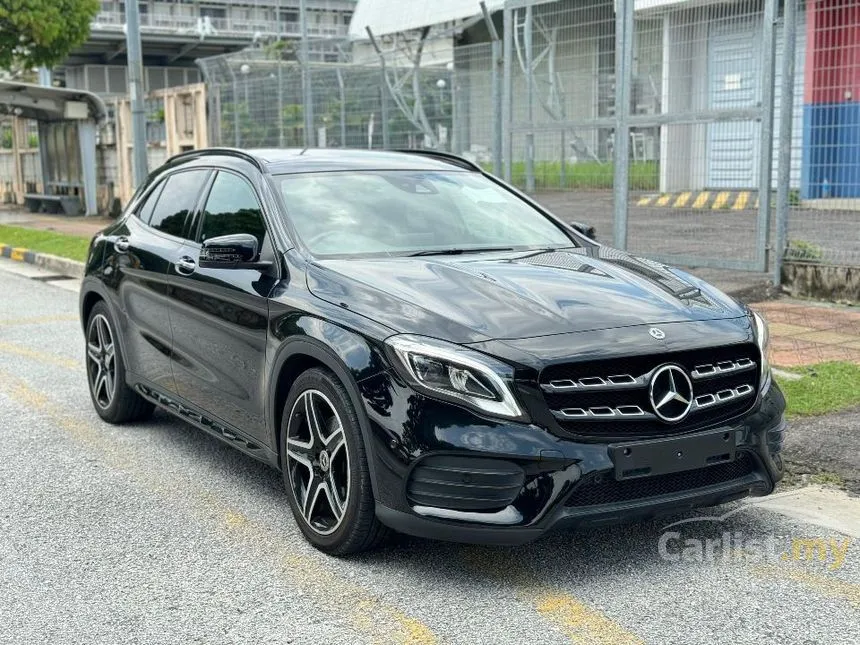 2019 Mercedes-Benz GLA250 4MATIC AMG Line SUV