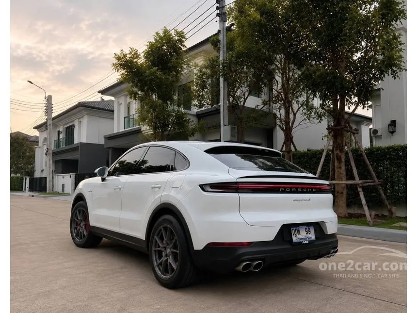 2025 Porsche CAYENNE S E-Hybrid SUV
