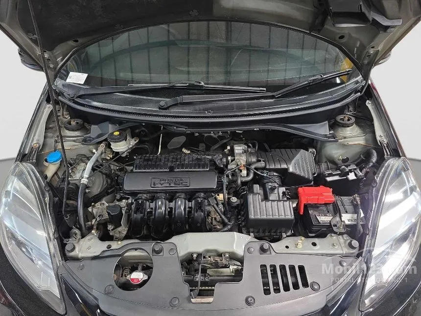2017 Honda Brio RS Hatchback