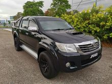 2013 Toyota Hilux 2.5 G VNT Pickup Truck